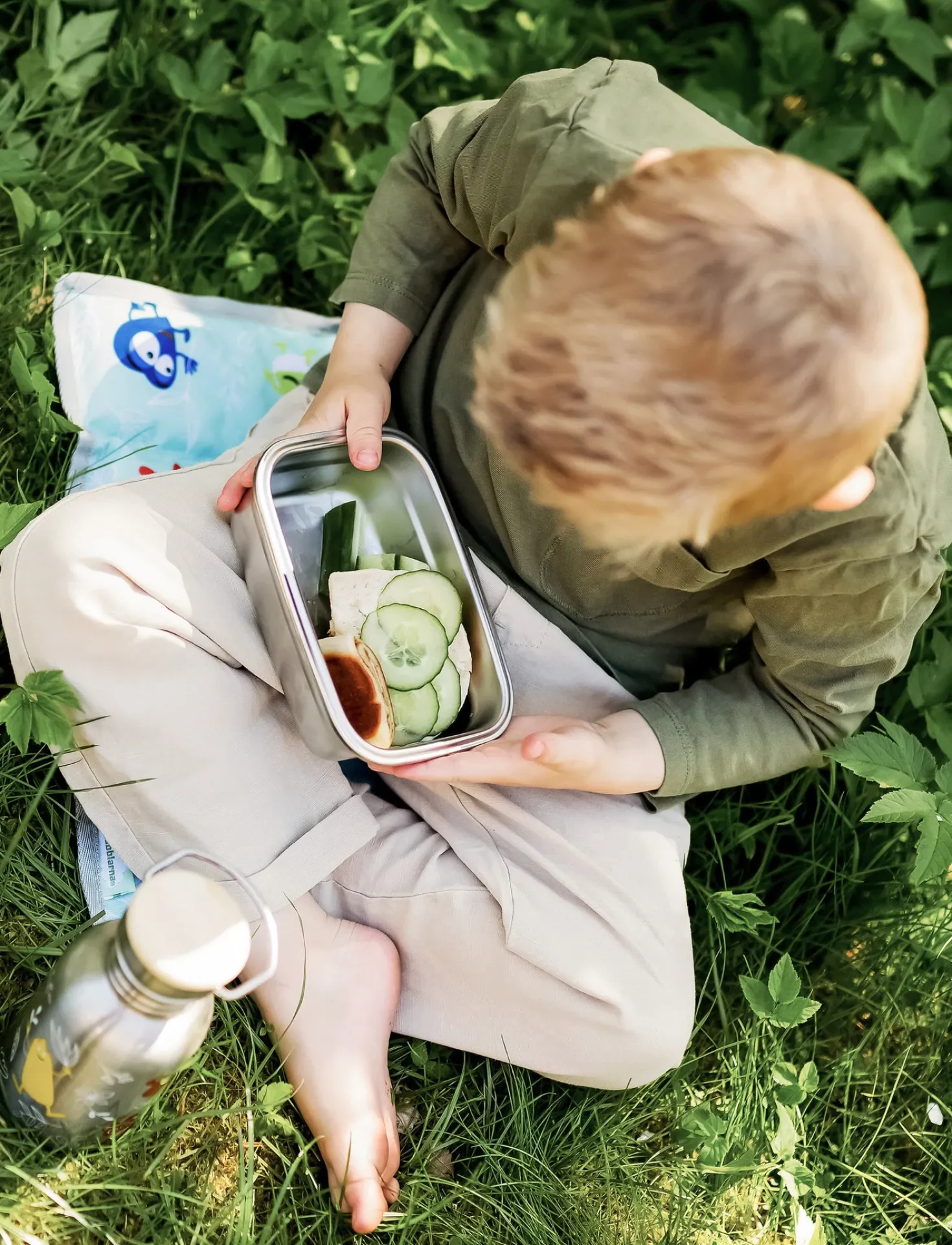 Babblarna , Matlåda i stål