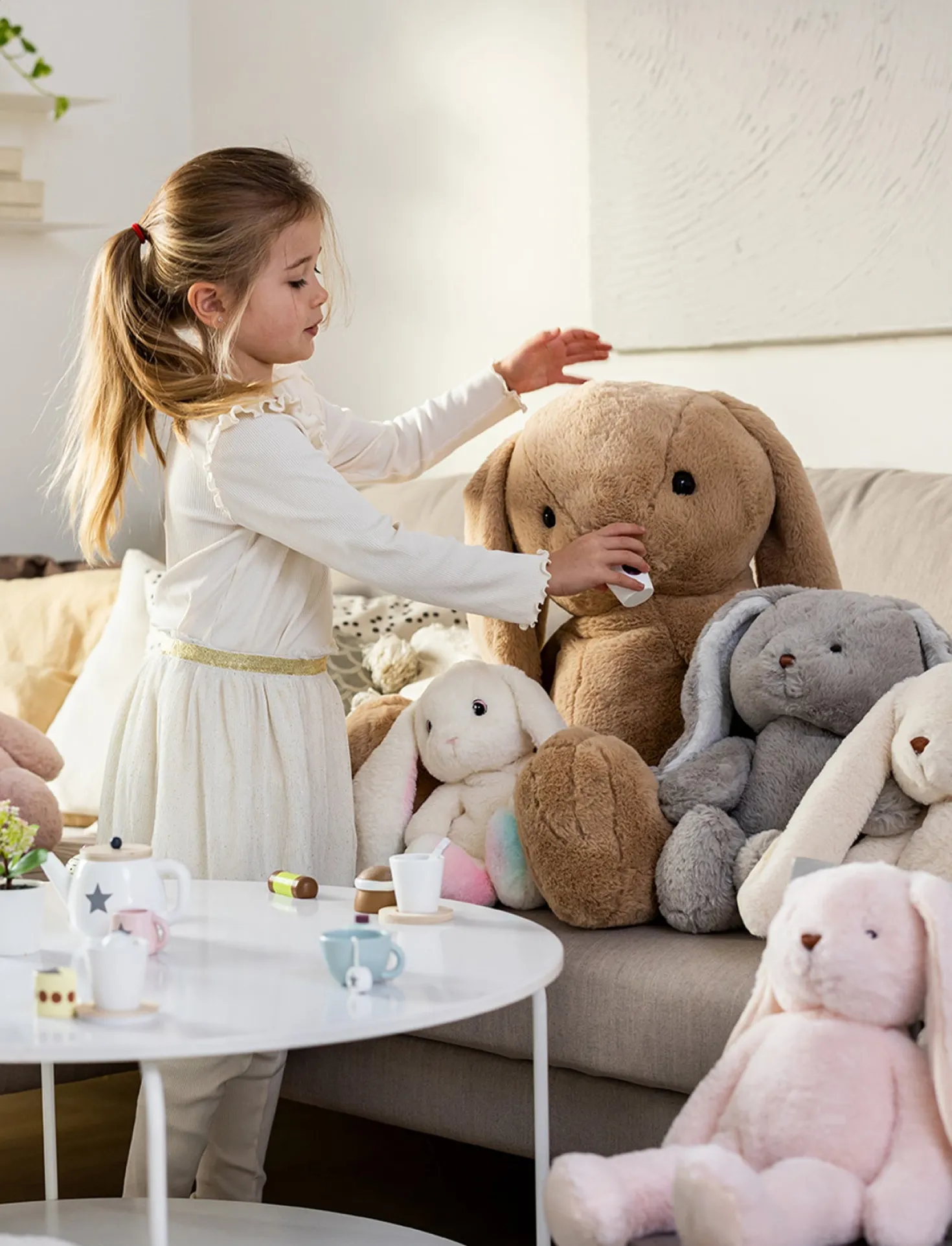 Olivia, Kanin, Stor , Beige