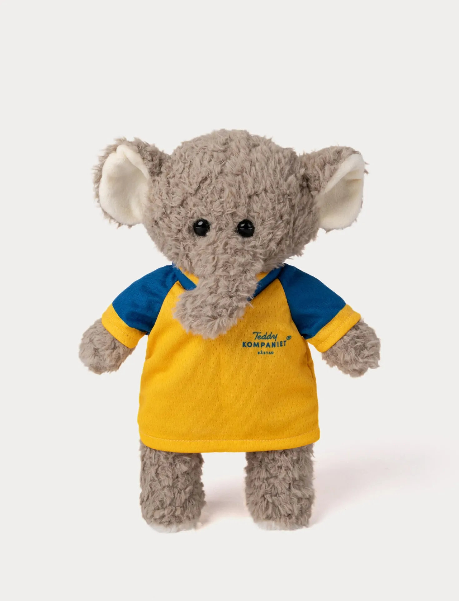 Retro Pals, Elefant med Landslagströja