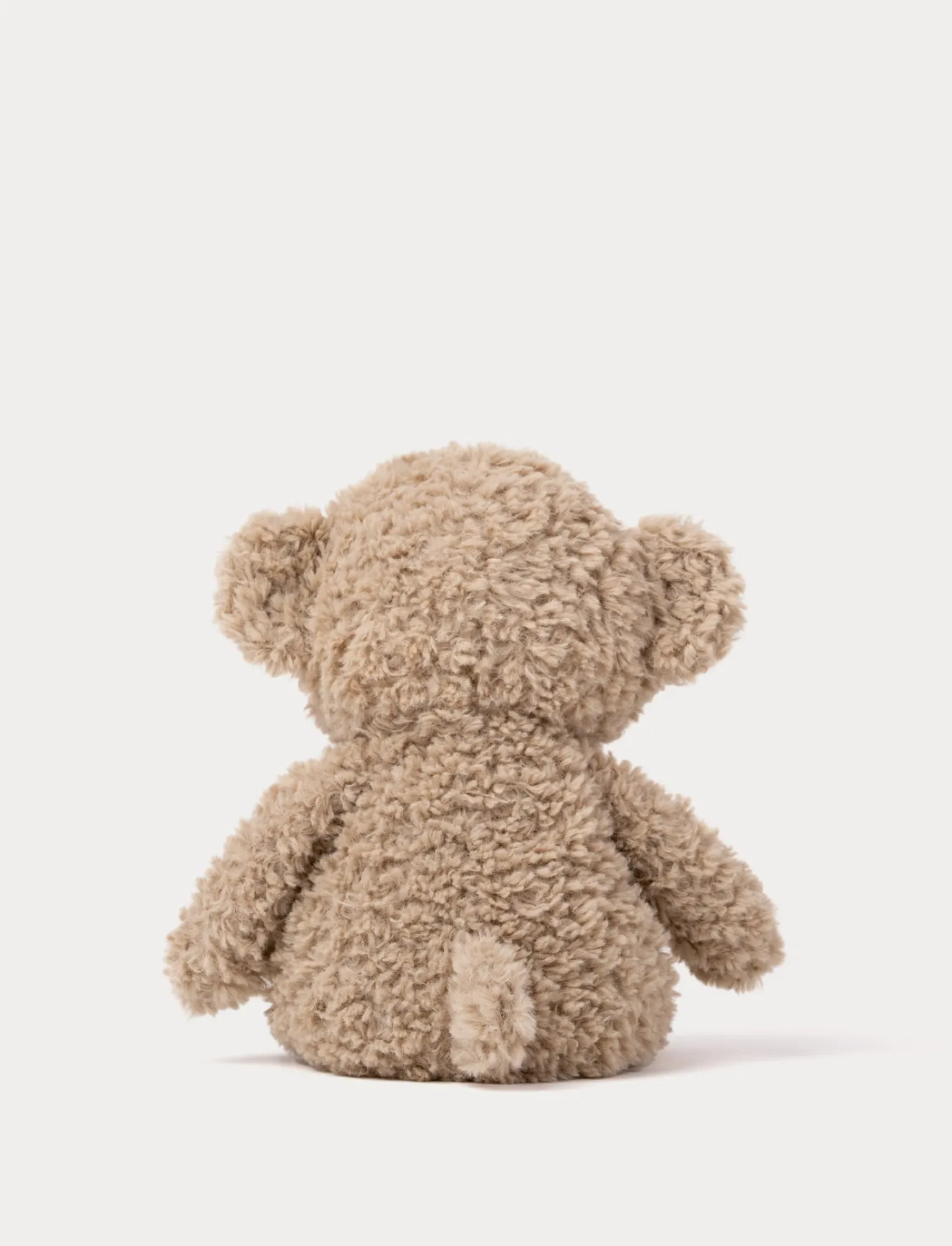 Retro Pals, Nalle